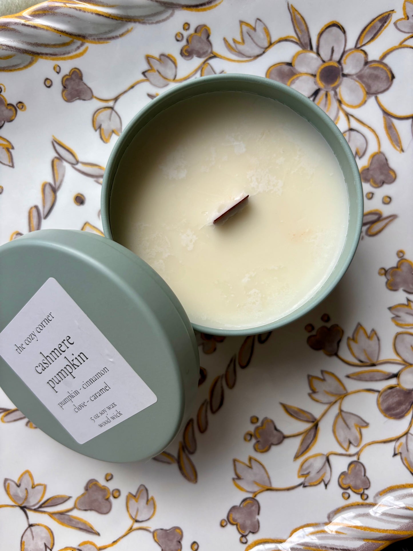 Cashmere Pumpkin Wood Wick Candle