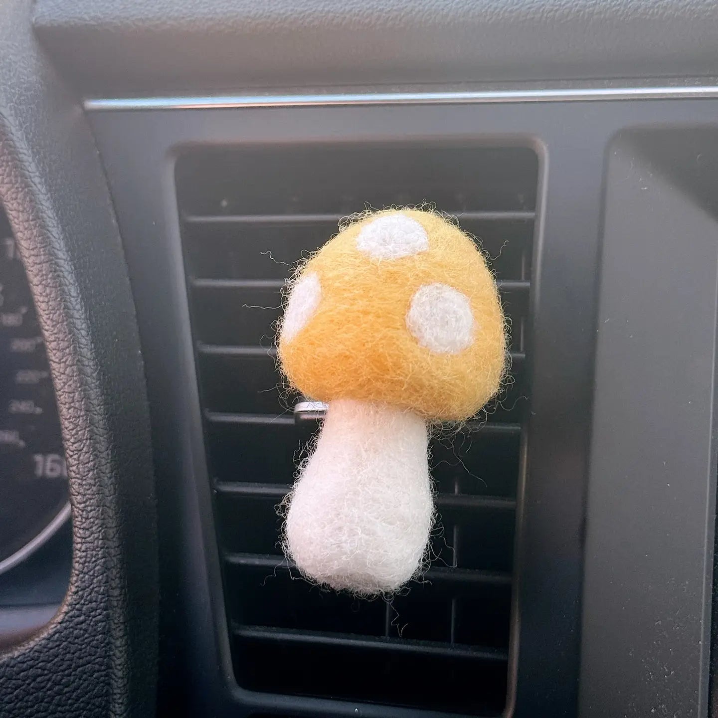Felt Mushroom Car Vent Clip